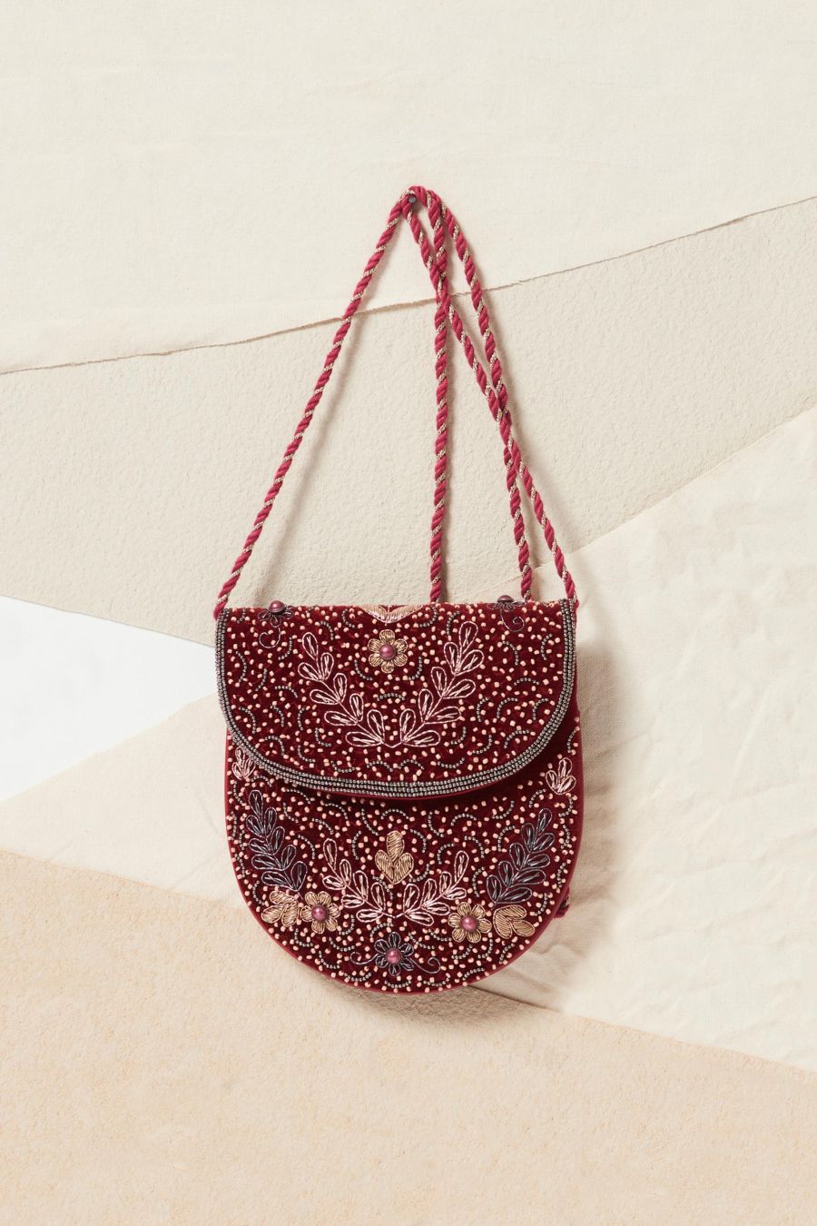 Antikbatik Marie embroidered bucket bag - Burgundy