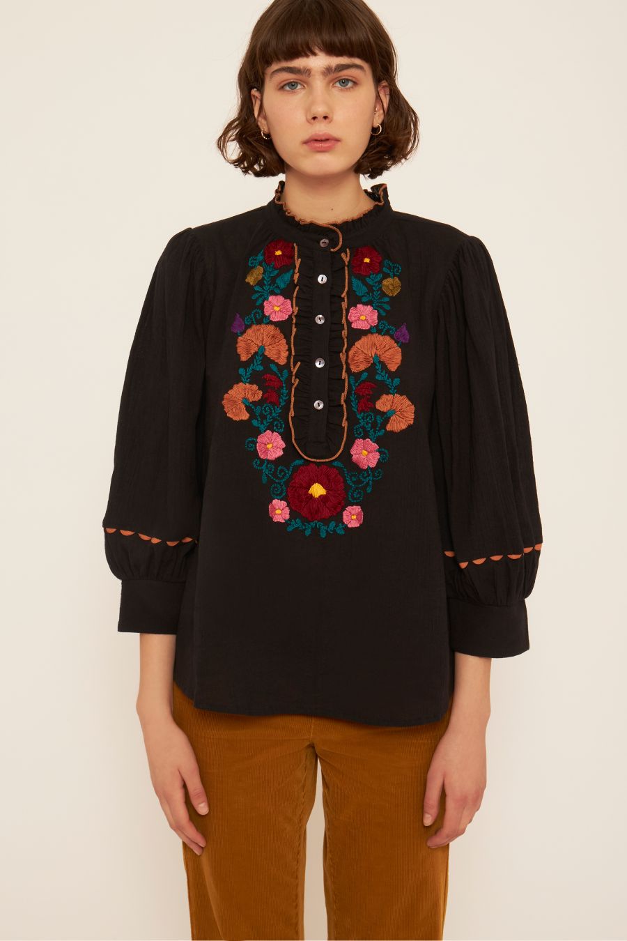 Antikbatik Mathilde embroidered blouse